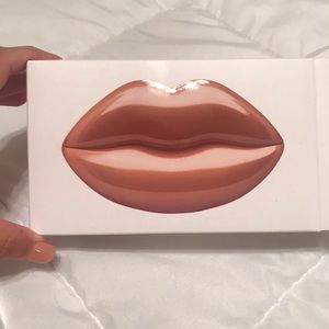 KKW x Kylie Cosmetics Nude Lips Fragrance